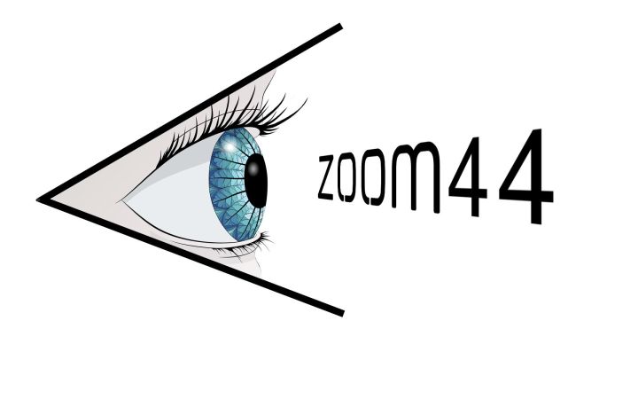 ZOOM44